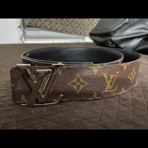Louis Vuitton belt